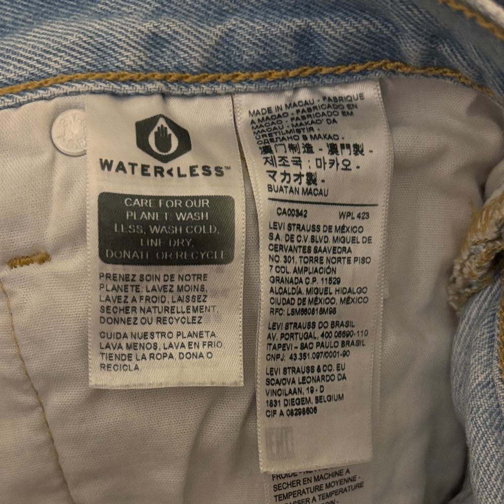 Levi's Light Blue Distressed Jean Shorts - Picture 4 of 4